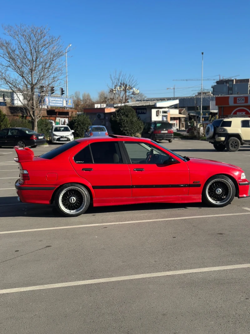 BMW 318, снимка 4 - Автомобили и джипове - 52524934