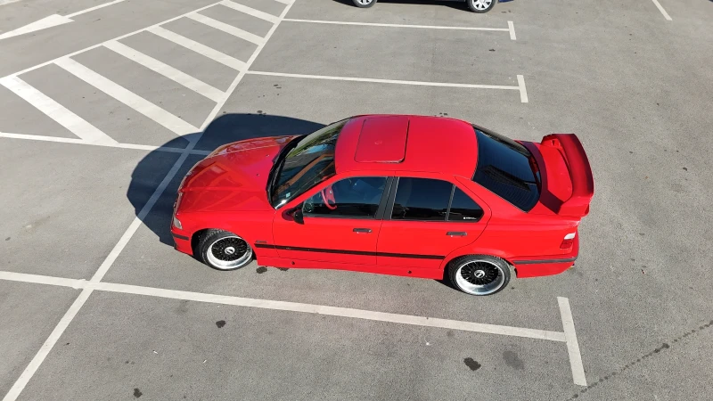 BMW 318, снимка 10 - Автомобили и джипове - 52524934