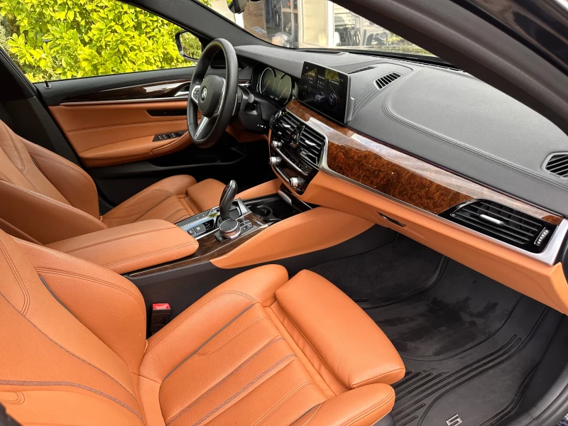BMW 540 540i Soft Close/360camera/Mperformance, снимка 10 - Автомобили и джипове - 52543574