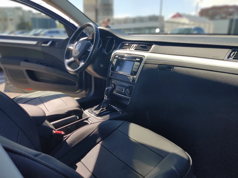 Skoda Superb 2.0TDI, 170HP, 4х4, 6DSG, пълна сервизна история, снимка 7 - Автомобили и джипове - 52605571