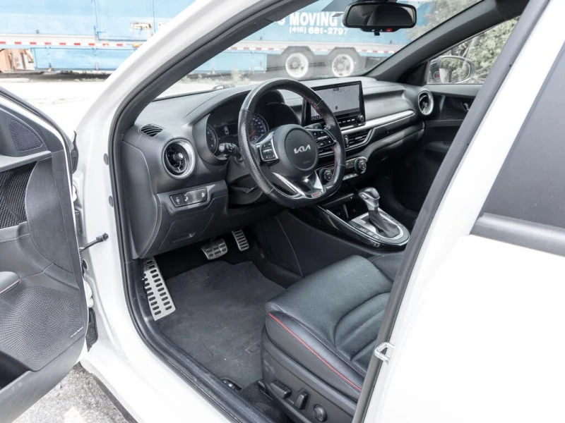 Kia Forte АвтоКредит* (ЦЕНА ДО БГ), снимка 6 - Автомобили и джипове - 52587479