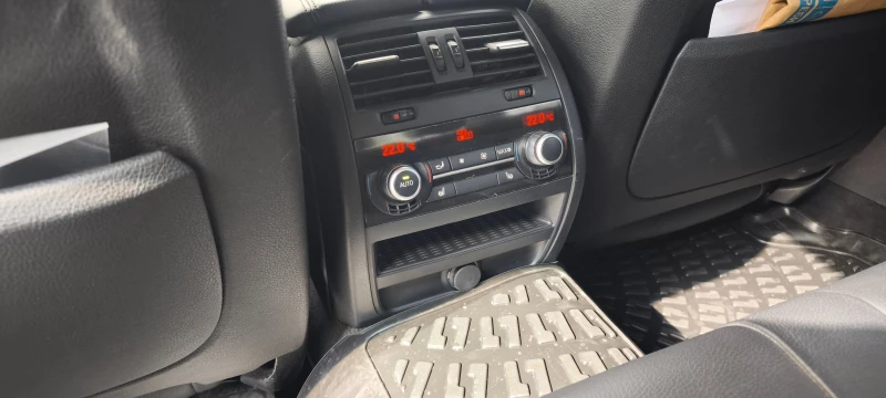 BMW 520, снимка 15 - Автомобили и джипове - 52886601