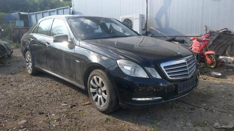 Mercedes-Benz E 200 NGT Автоматик CNG МЕТАН, снимка 4 - Автомобили и джипове - 24379035