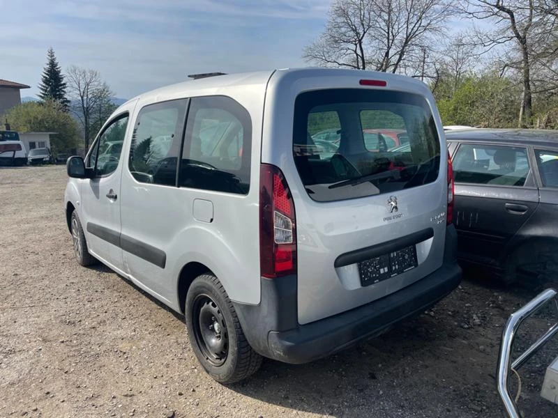 Peugeot Partner 1.6hdi, снимка 2 - Автомобили и джипове - 36506612