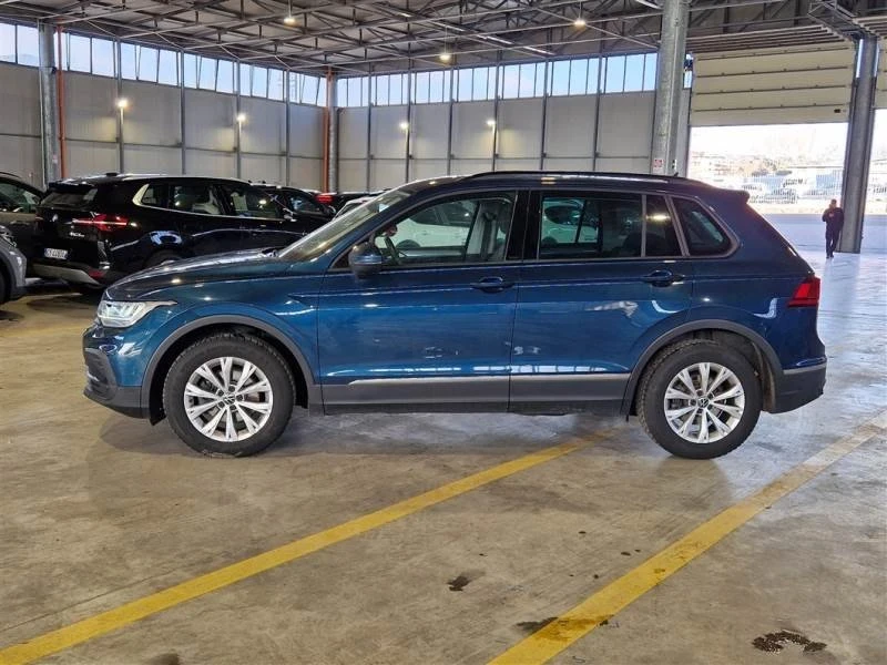 VW Tiguan 2.0 TDI Life - Diesel - Automatic - 150 hp, снимка 4 - Автомобили и джипове - 48709004