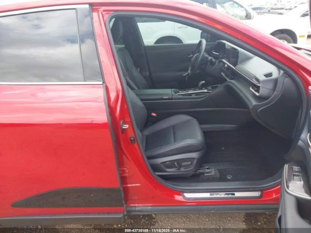 Toyota Crown LIMITED - изображение 9