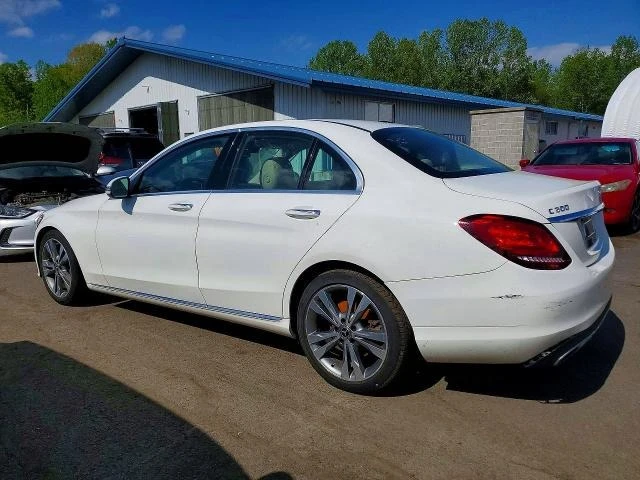 Mercedes-Benz 300, снимка 2 - Автомобили и джипове - 54656229