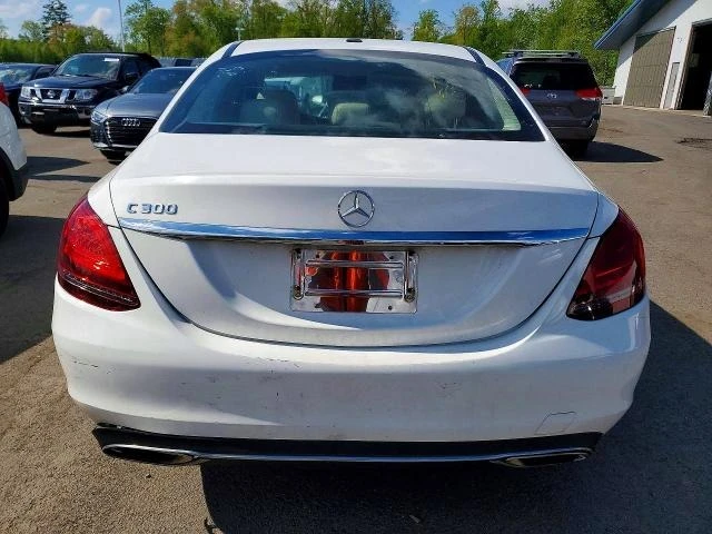 Mercedes-Benz 300, снимка 6 - Автомобили и джипове - 54656229