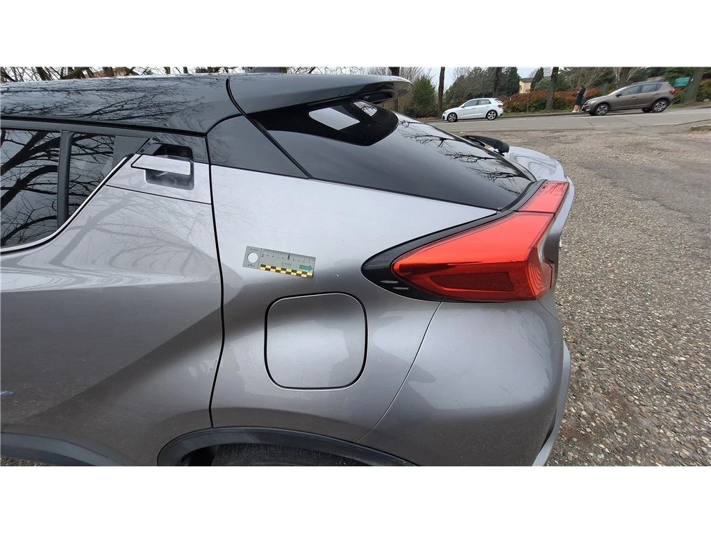 Toyota C-HR 1.8 Business - Hybrid - Automatic - 98 hp - изображение 6