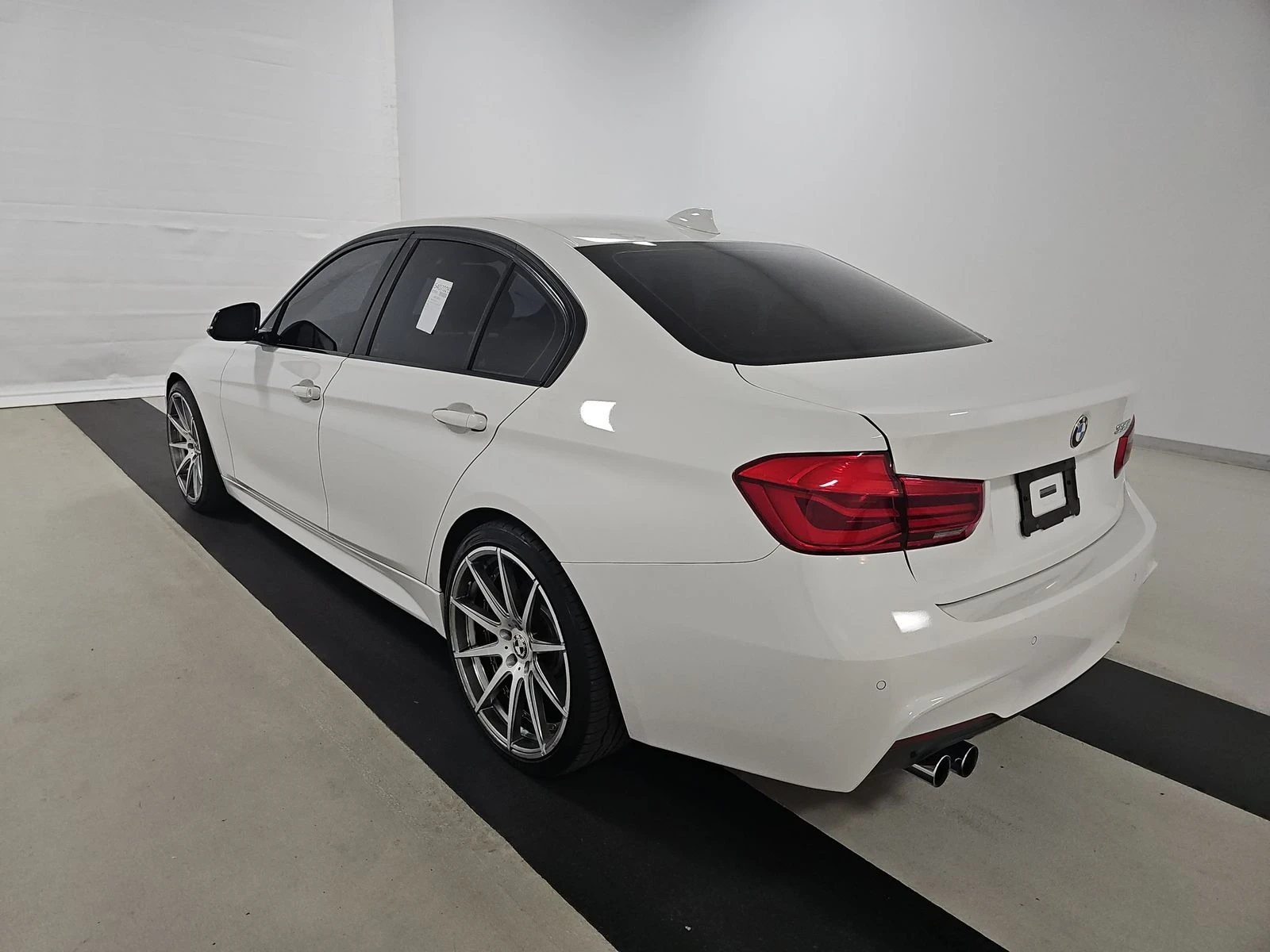 BMW 330  - изображение 5