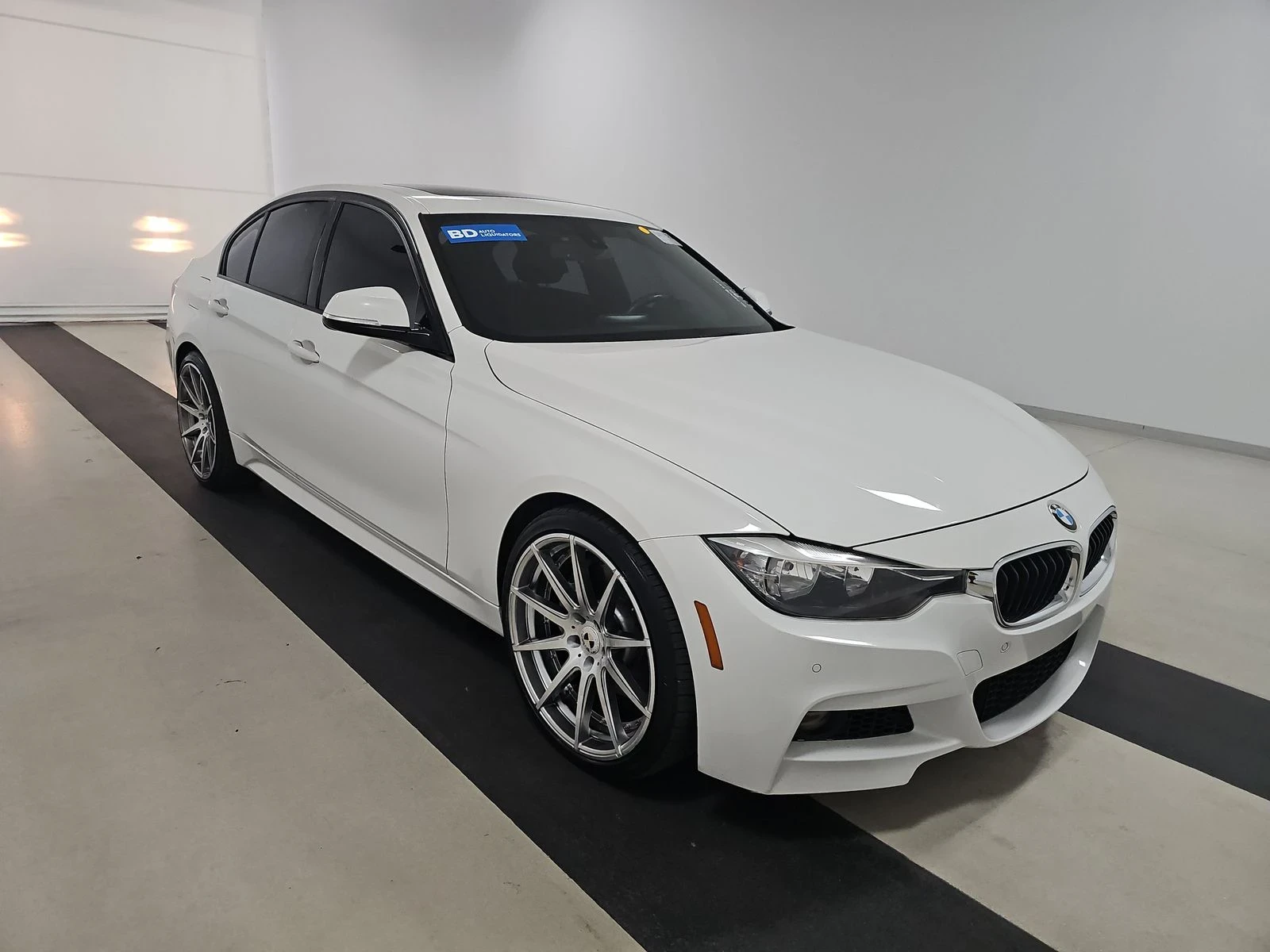 BMW 330  - изображение 3