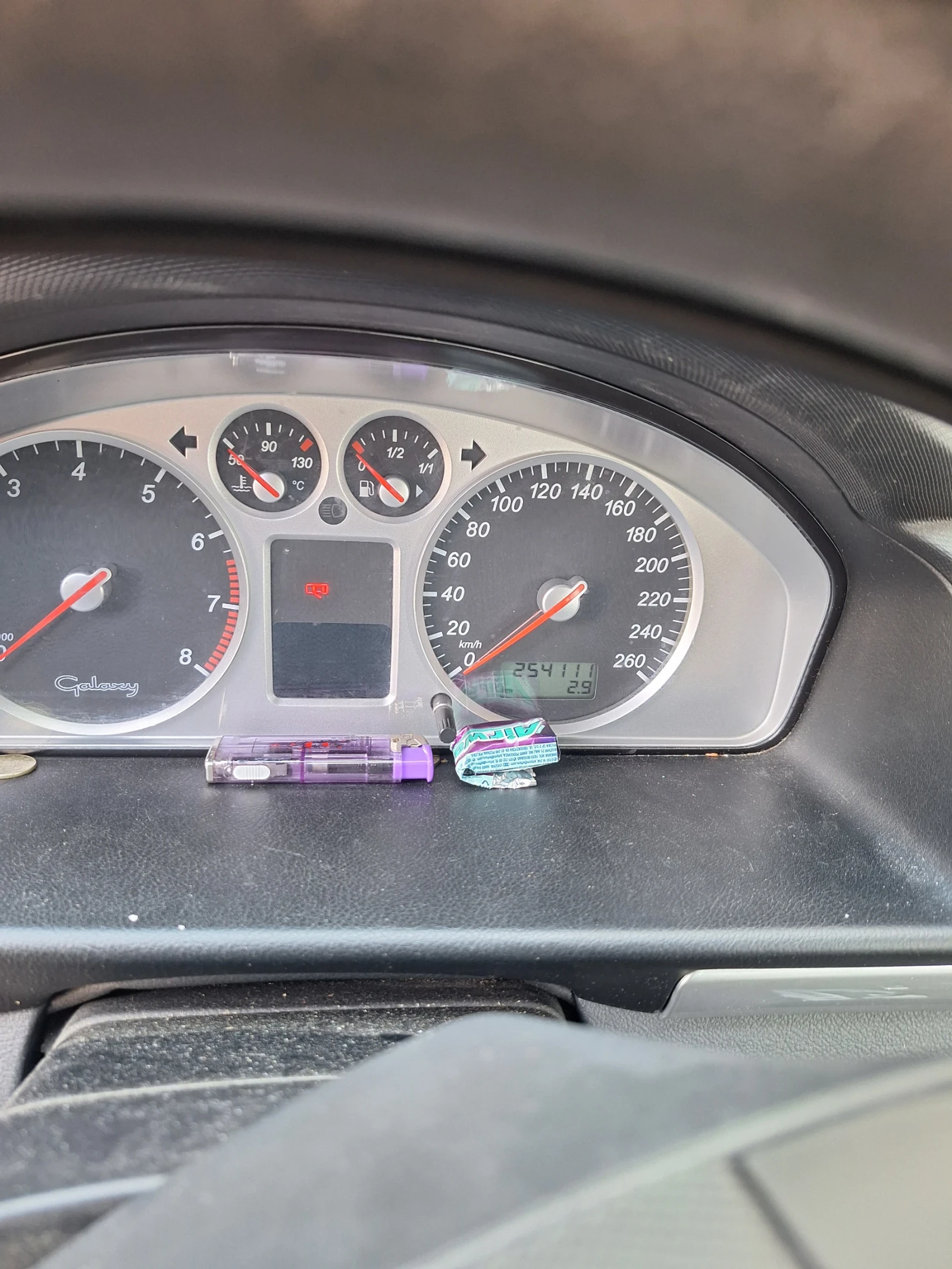Ford Galaxy 2.3 - изображение 10