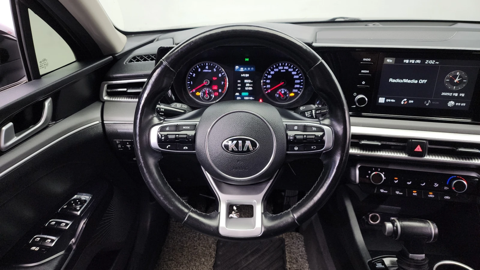 Kia K5 2.0LPI STANDARD | Mobile.bg   12