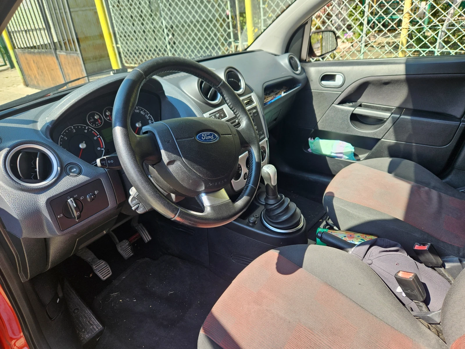 Ford Fiesta 1.4 TDCI 68 к.с. ЕВРО 4 - изображение 10
