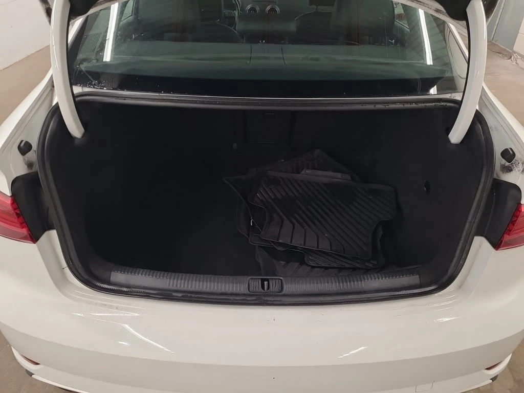 Audi A3 * 2.0T KOMFORT * CARFAX * БЕЗ ПЪРВОНАЧАЛНА ВНОСКА | Mobile.bg — изображение 13