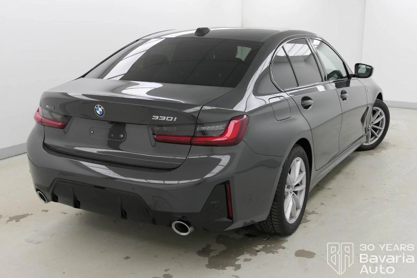 BMW 330 i xDrive M Sport Paket Sportautomatic | Mobile.bg   3