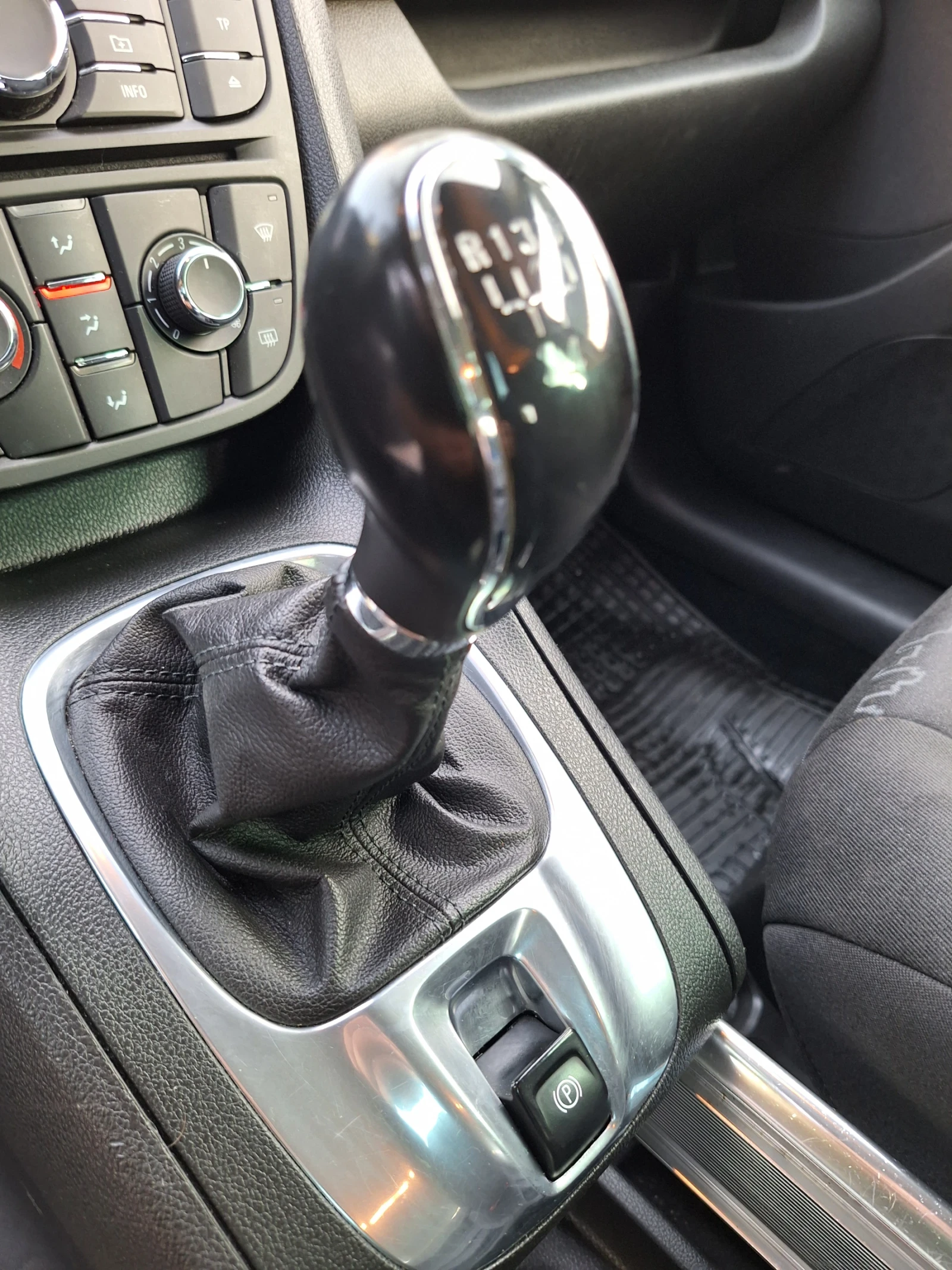 Opel Meriva  | Mobile.bg   14