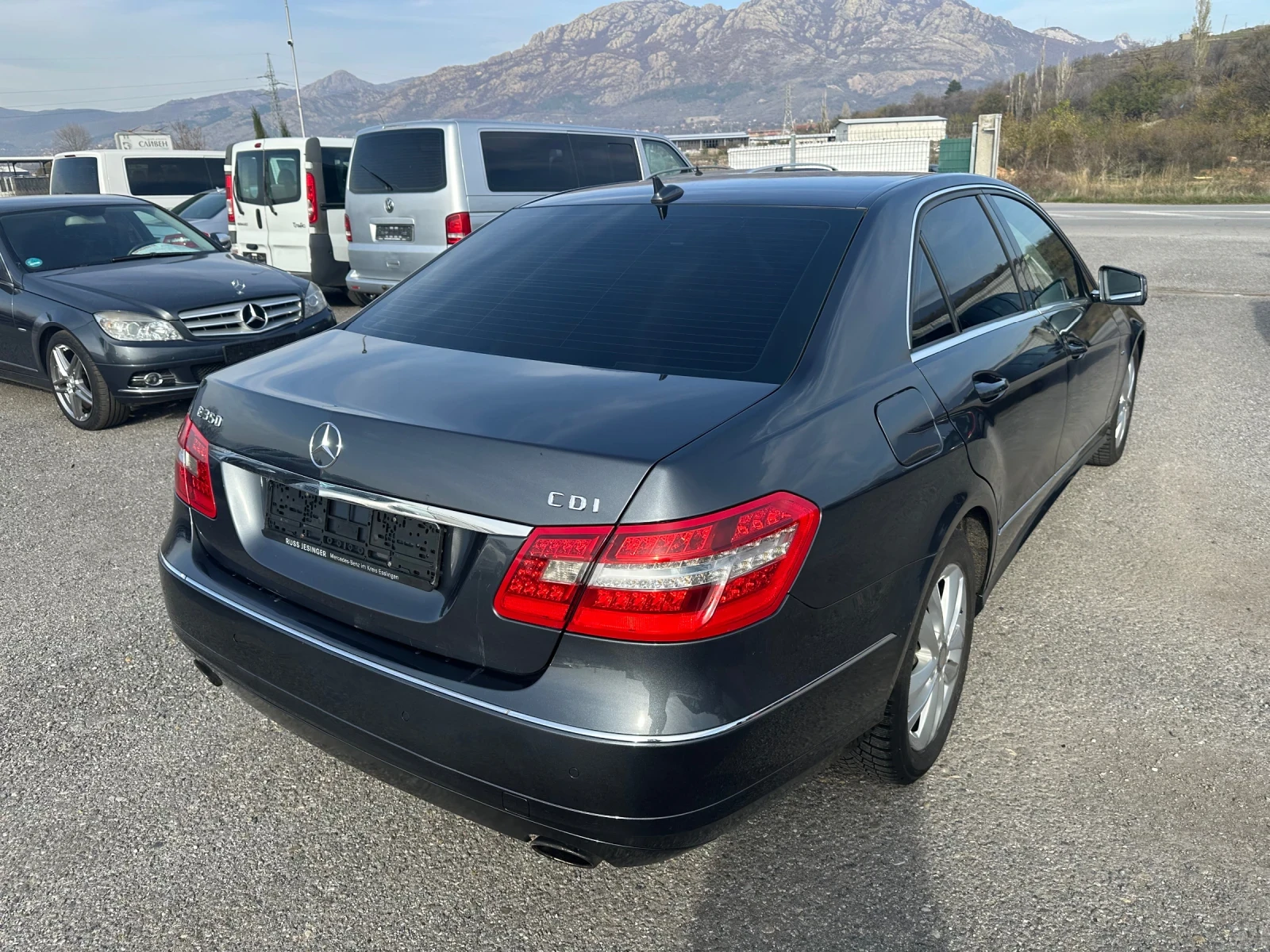 Mercedes-Benz E 350 AVANTGARDE* 231к.с* DISTRONIC* МЪРТВА ЗОНА - изображение 4
