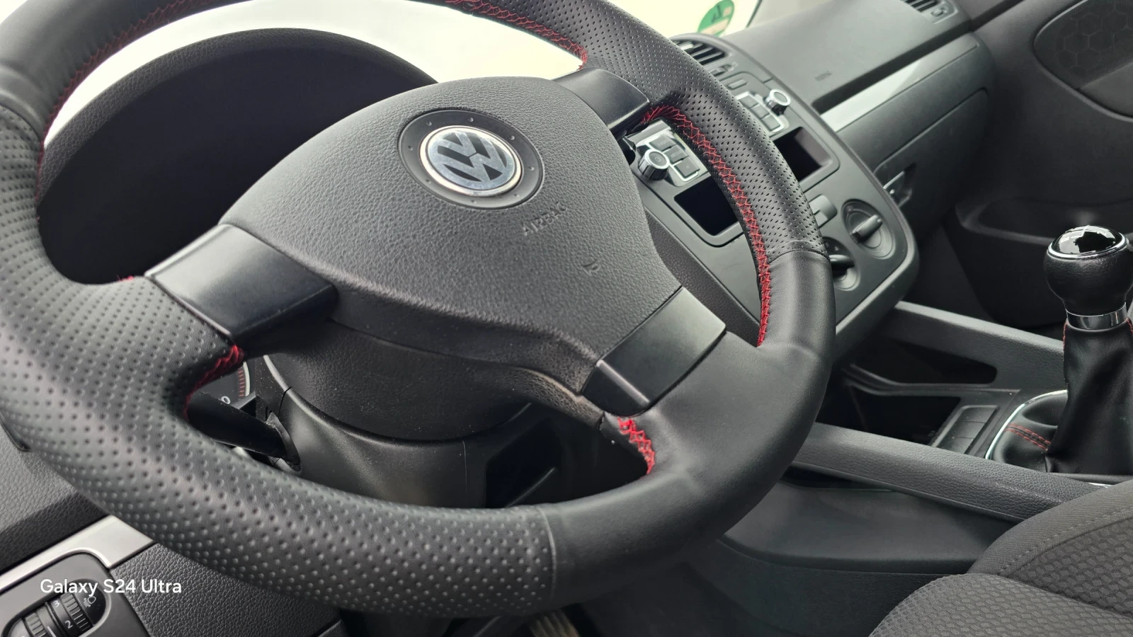 VW Golf 1.6i 102hp - изображение 7