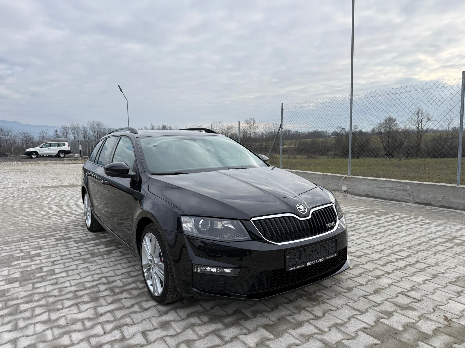 Skoda Octavia VRS 2.0TDI DSG NAVI CAMERA - изображение 8