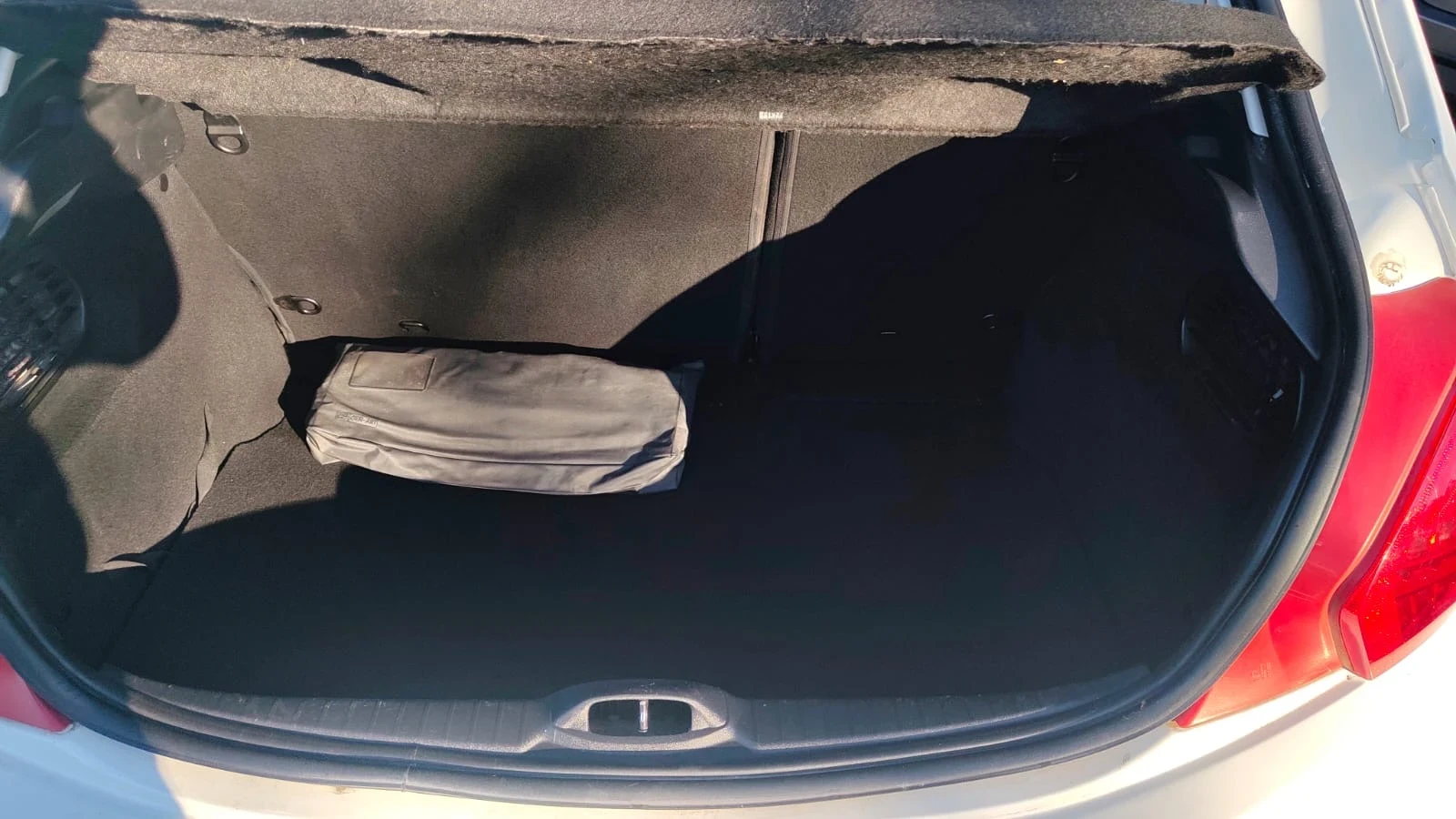 Peugeot 208 1.4 | Mobile.bg � ����������� 13