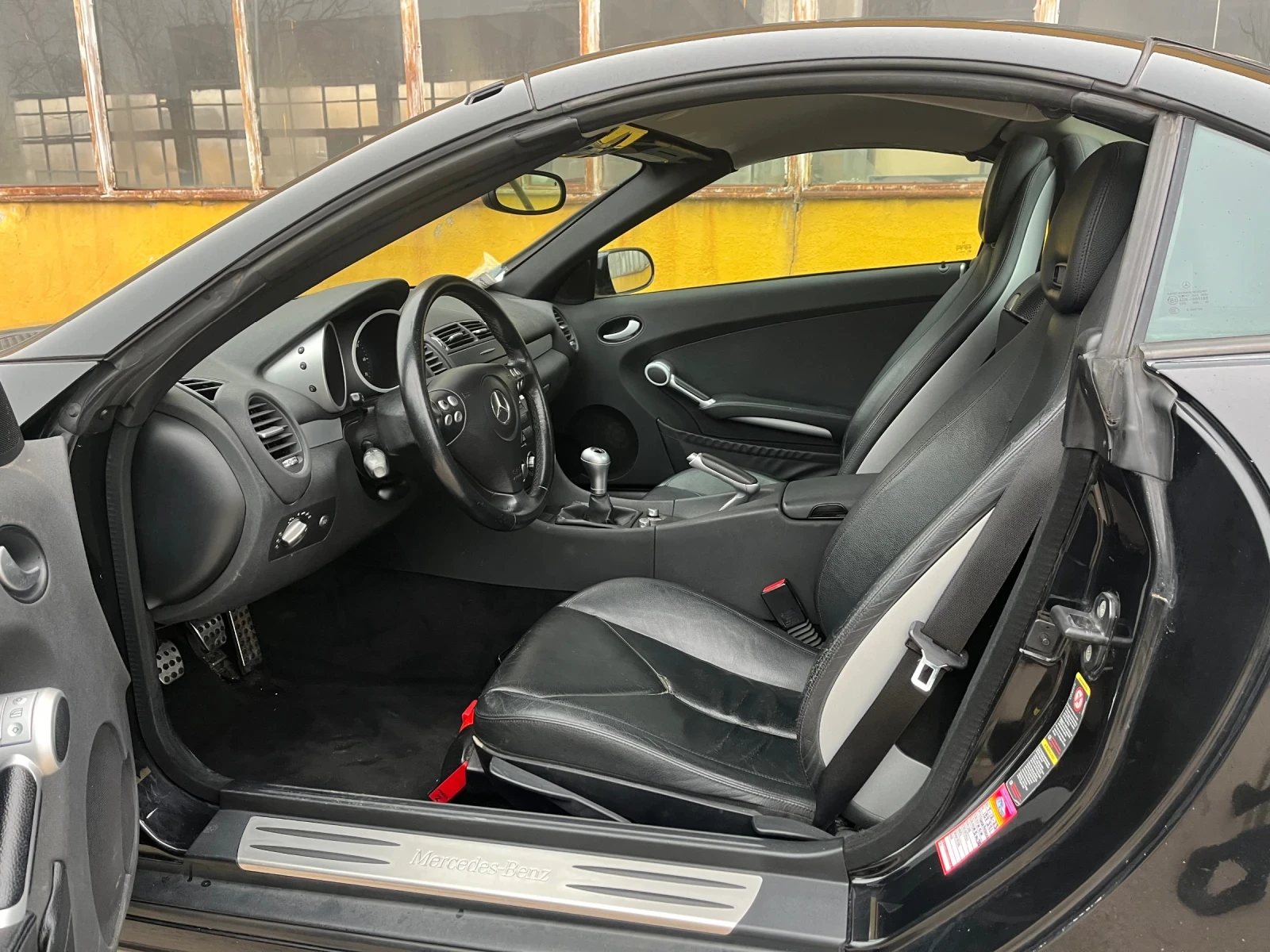 Mercedes-Benz SLK, снимка 9 - Автомобили и джипове - 53949364