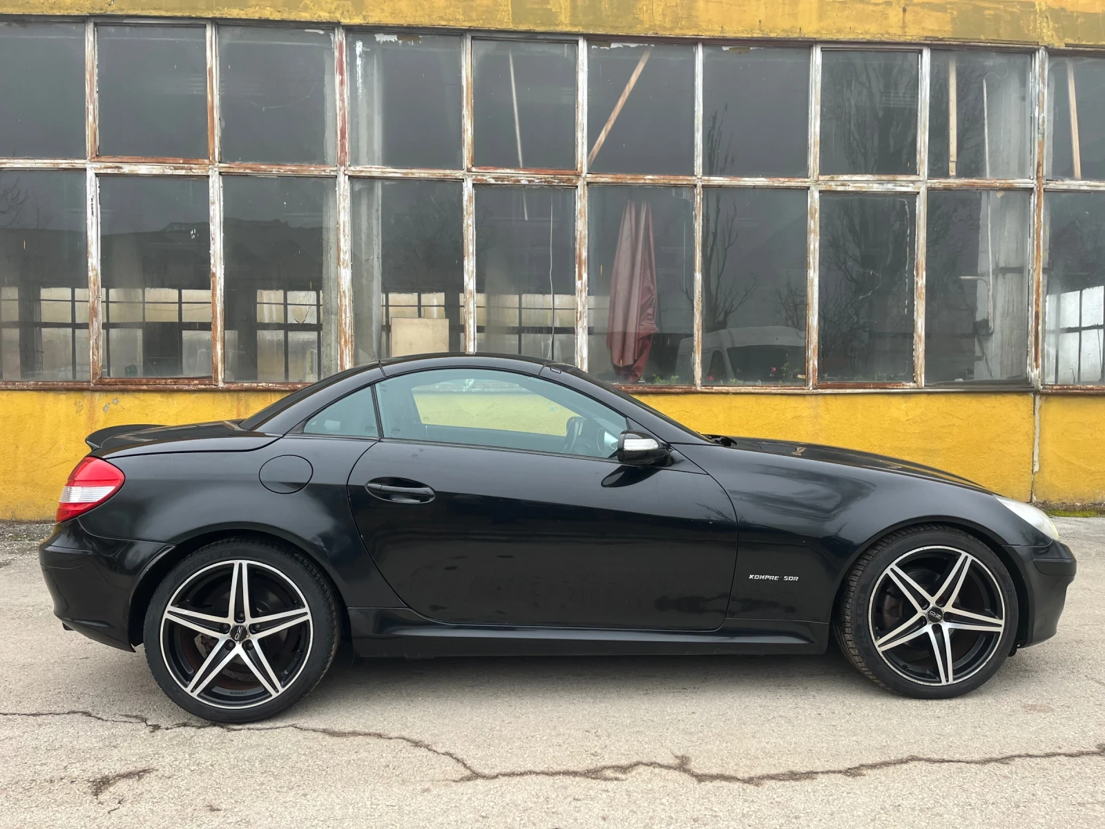 Mercedes-Benz SLK, снимка 6 - Автомобили и джипове - 53949364