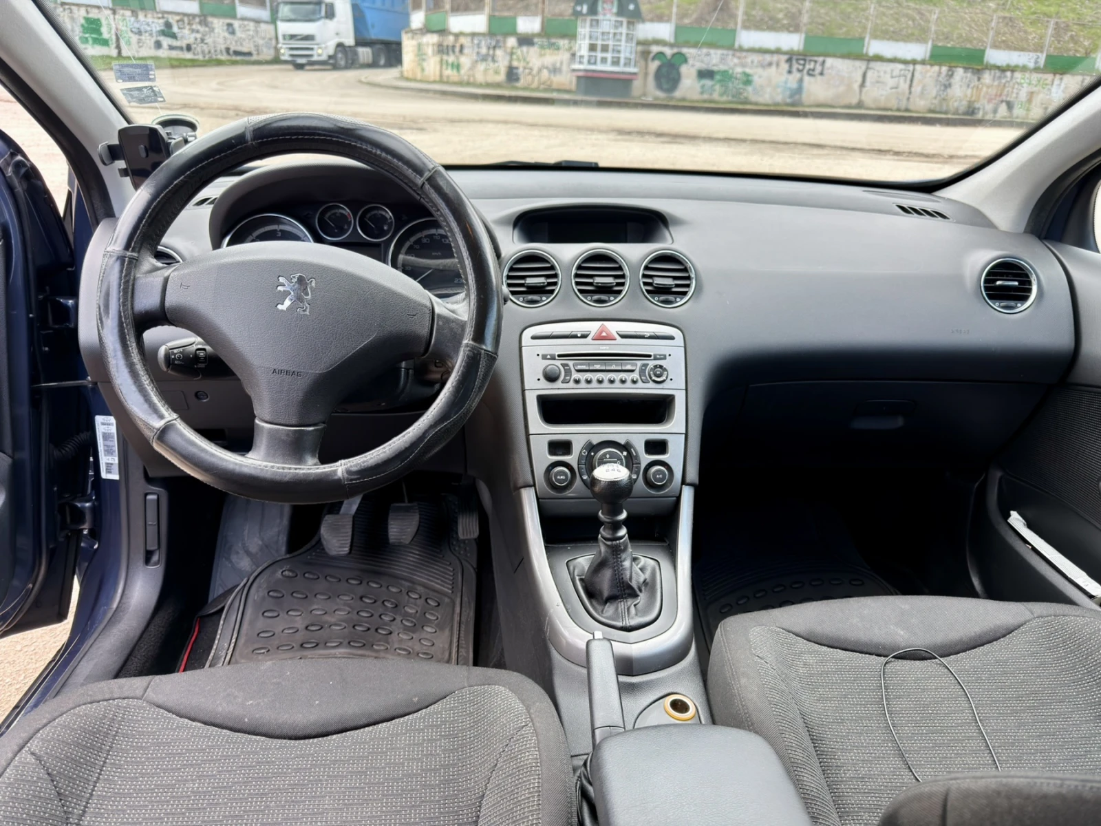 Peugeot 308 1.6HDI(109) SW, снимка 10 - Автомобили и джипове - 53975111