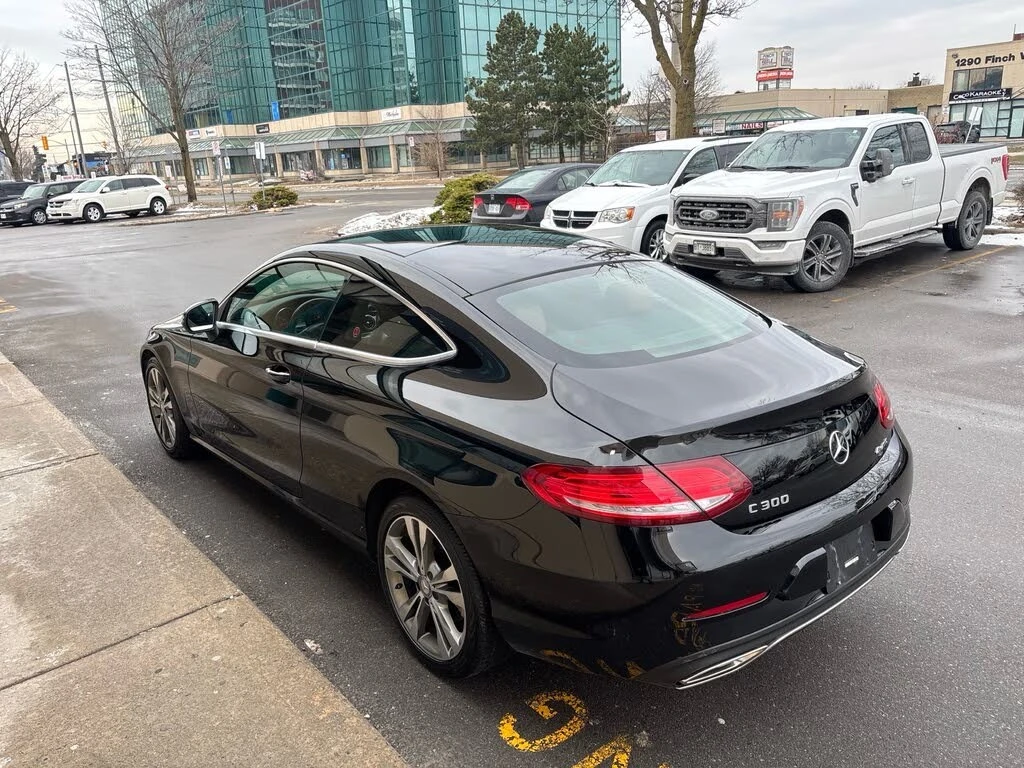 Mercedes-Benz C 300 4MATIC* АвтоКредит* (ЦЕНА ДО БГ), снимка 7 - Автомобили и джипове - 54055601