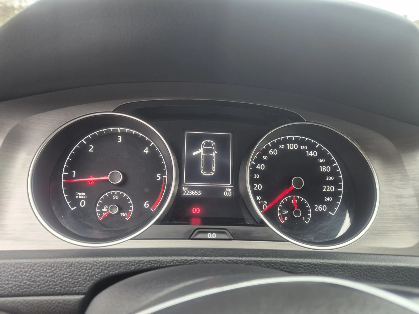 VW Golf 2.0 TDI 4Х4 150 К.С., снимка 17 - Автомобили и джипове - 54079114