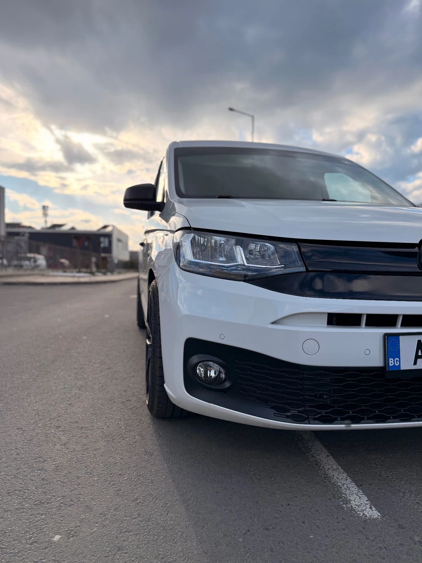 VW Caddy 2.0TDI 122PS, снимка 4 - Автомобили и джипове - 54138504