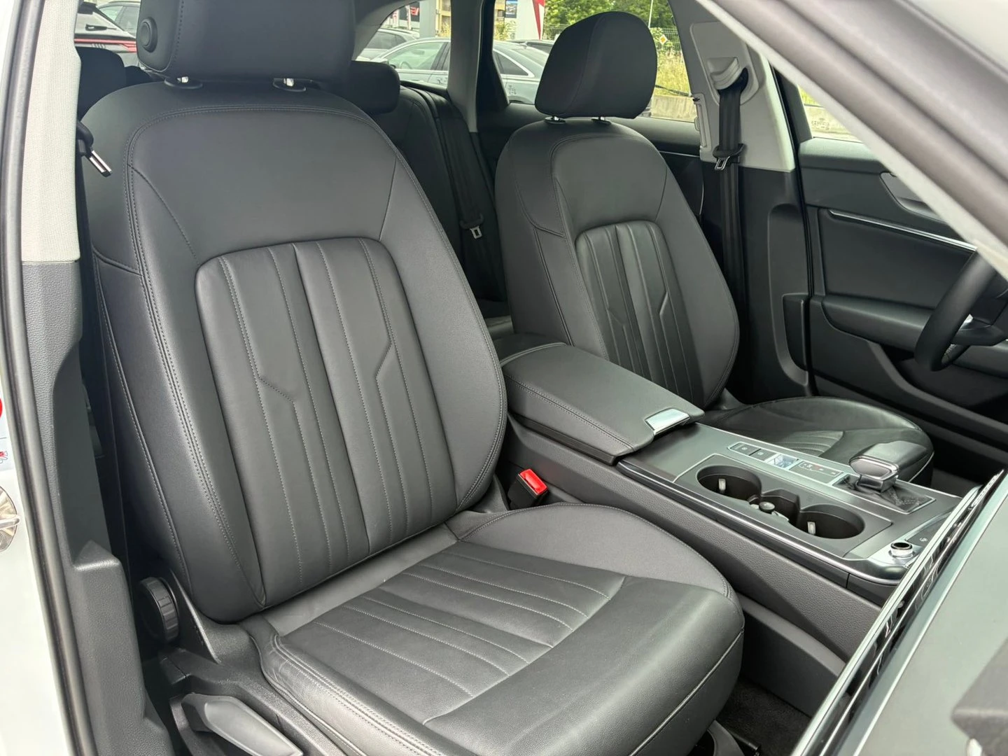 Audi A6, снимка 13 - Автомобили и джипове - 54818543