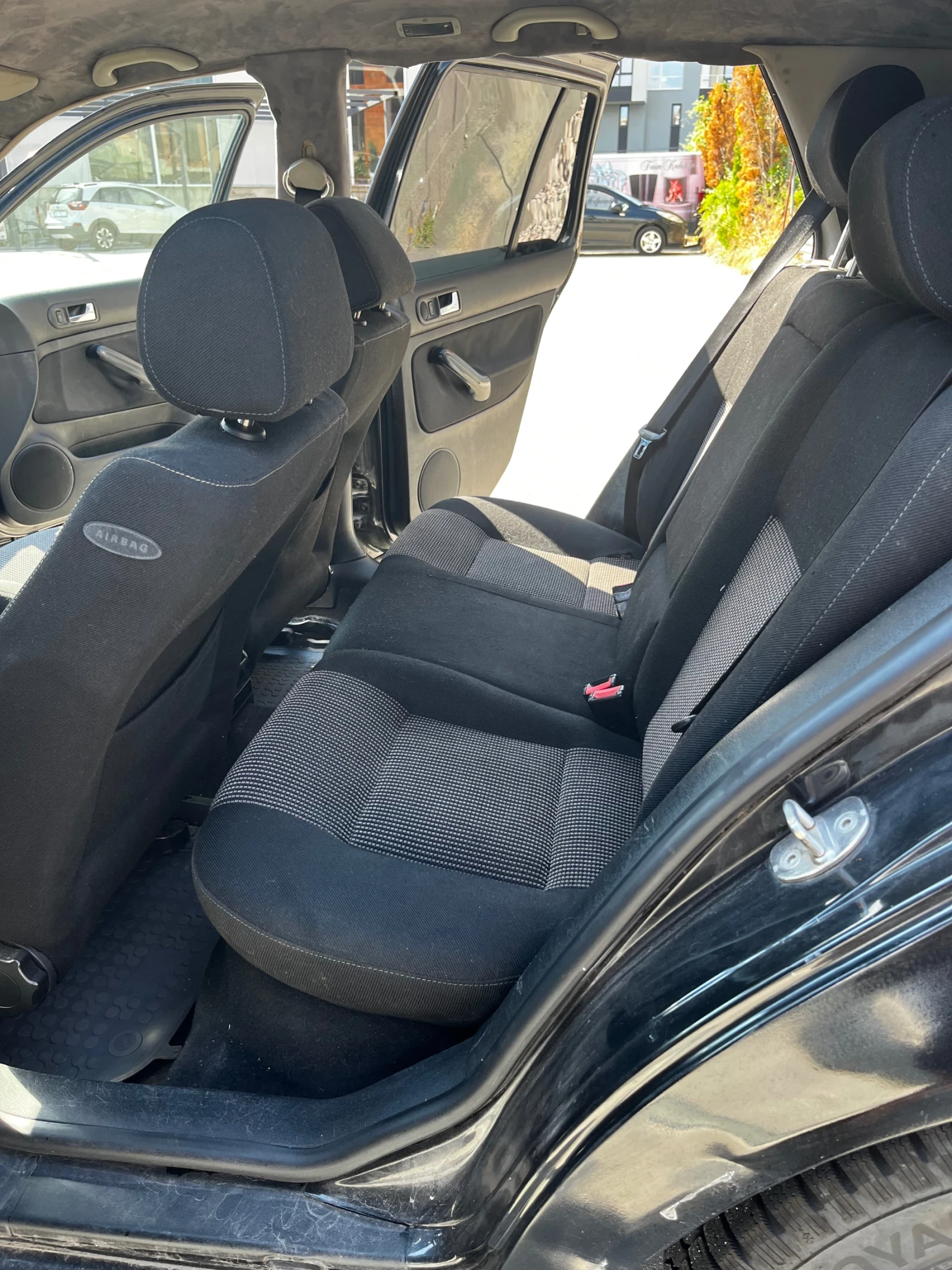 VW Golf, снимка 8 - Автомобили и джипове - 54836997