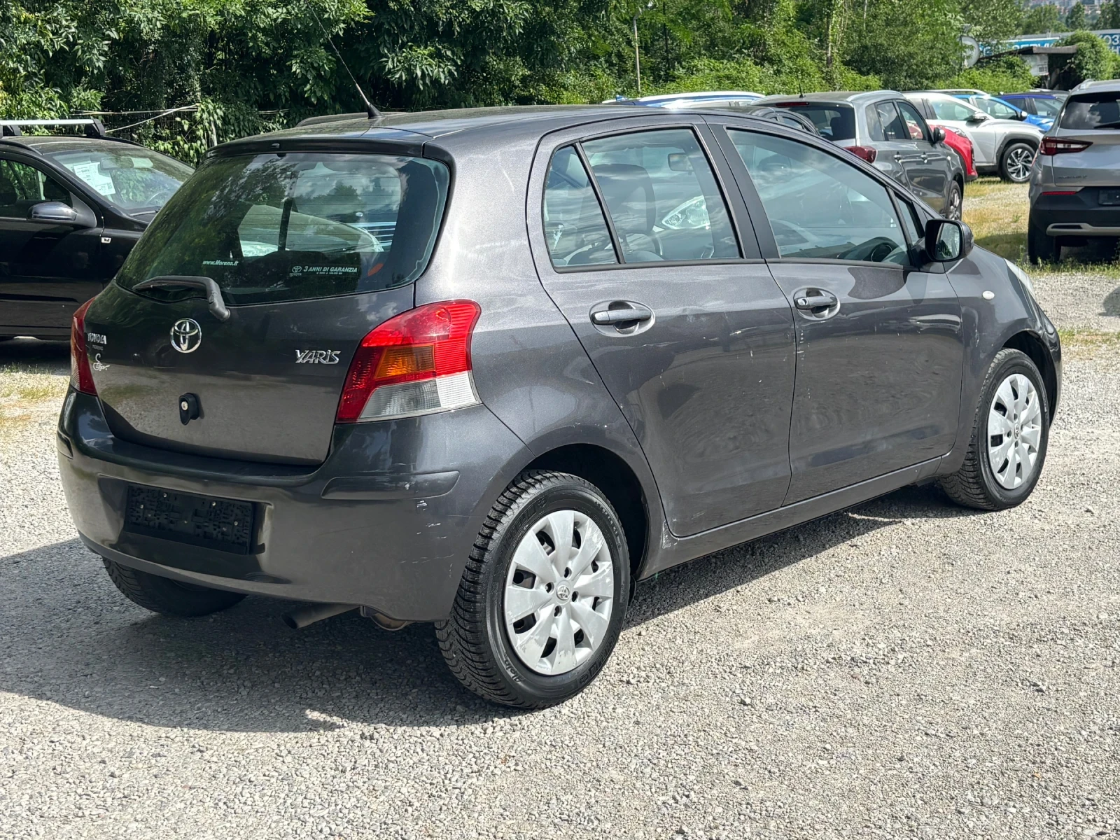Toyota Yaris 1.3VVT-I, снимка 4 - Автомобили и джипове - 54855352