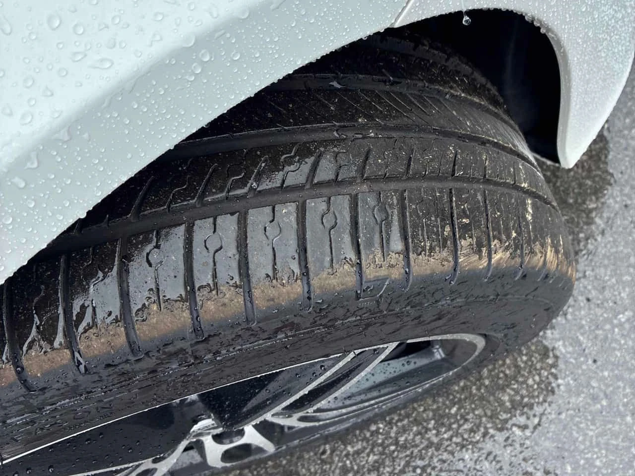 Mercedes-Benz E 450 4MATIC * ГЛАВНО ПРЕДСТАВИТЕЛСТВО НА MERCEDES* , снимка 6 - Автомобили и джипове - 55255064