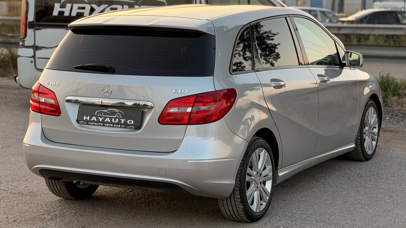 Mercedes-Benz B 180 CDI, снимка 5 - Автомобили и джипове - 55307438