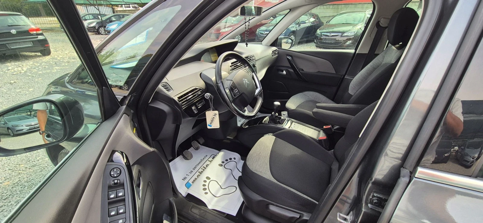 Citroen C4 Picasso 1.6 NAVI, снимка 10 - Автомобили и джипове - 55330199
