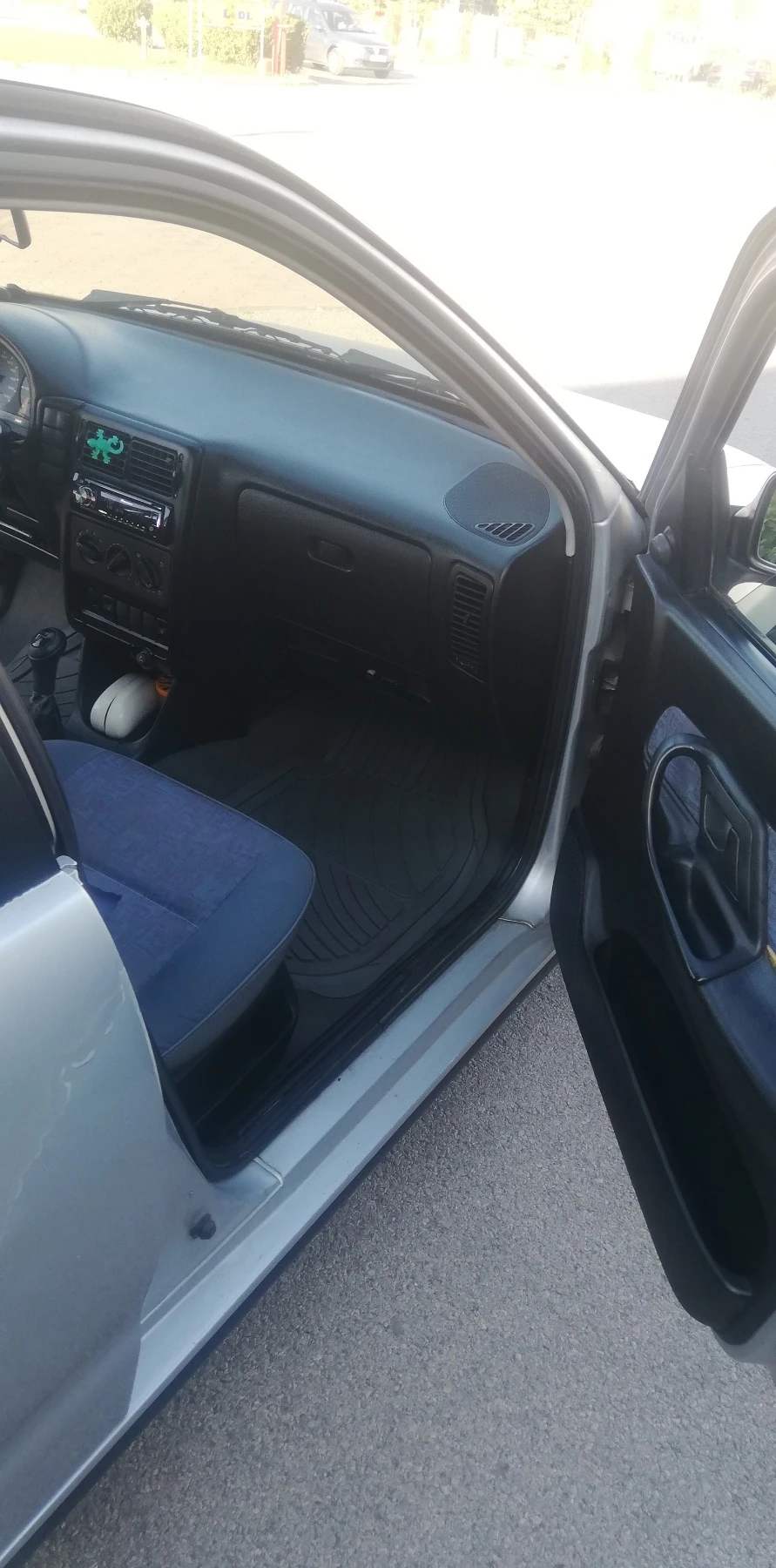 Seat Ibiza, снимка 9 - Автомобили и джипове - 55535908