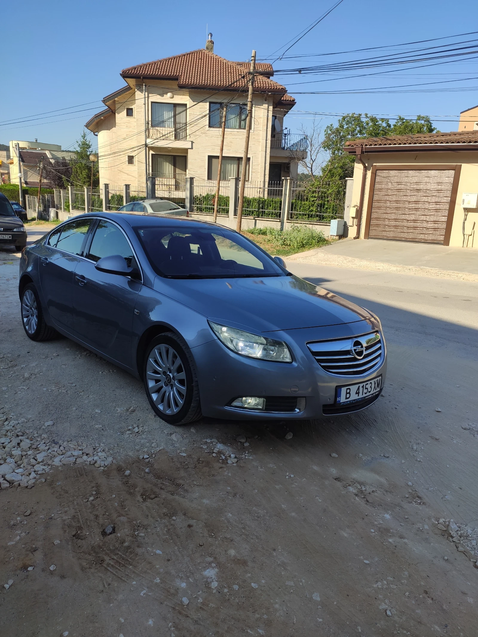 Opel Insignia, снимка 3 - Автомобили и джипове - 55615804
