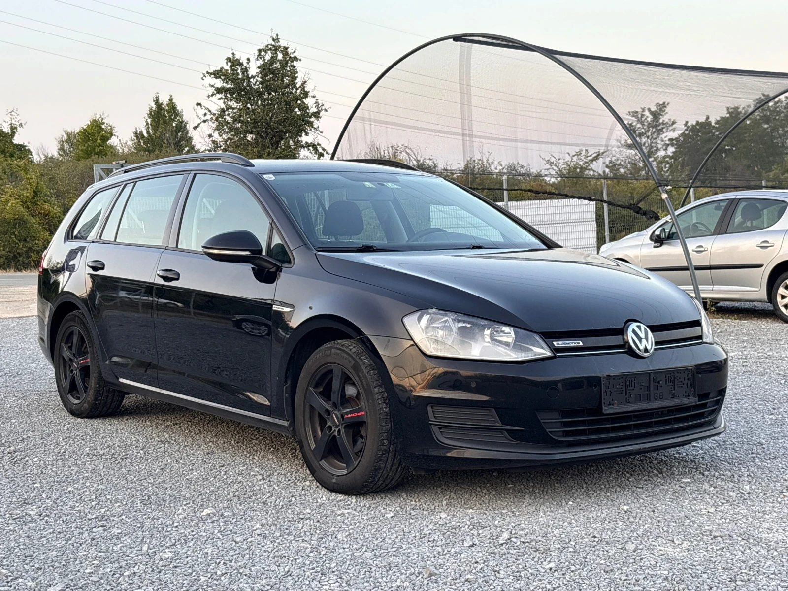 VW Golf 7 1.6 TDI 110ps, снимка 9 - Автомобили и джипове - 55770889