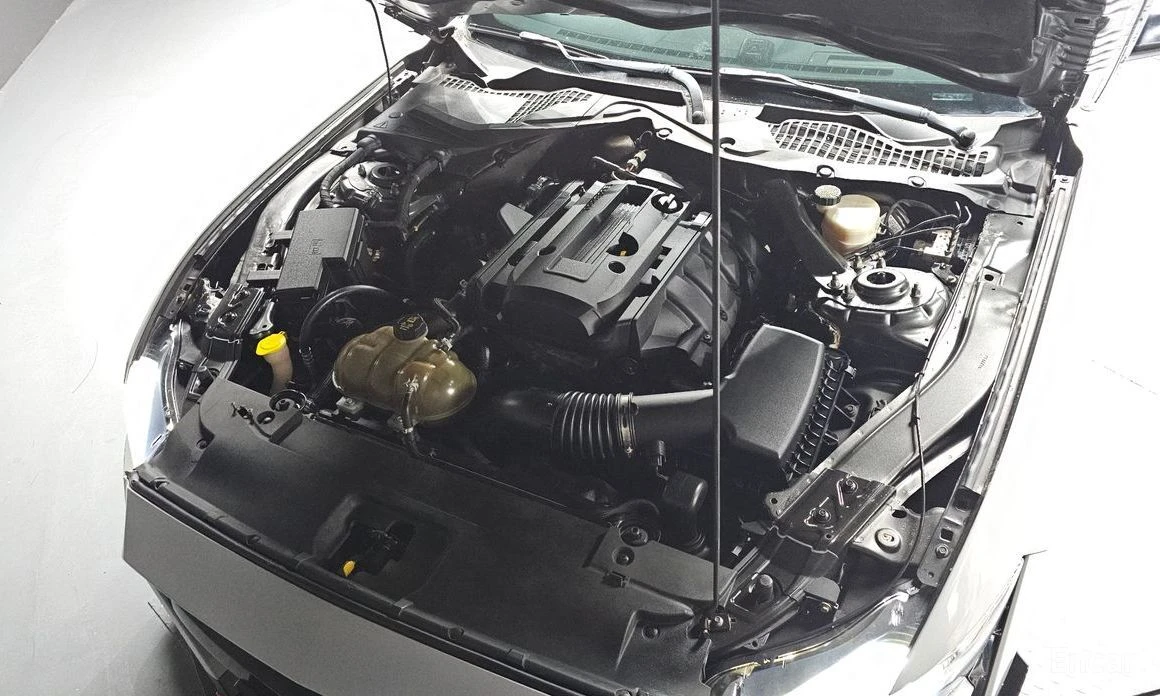 Ford Mustang, снимка 6 - Автомобили и джипове - 55830424