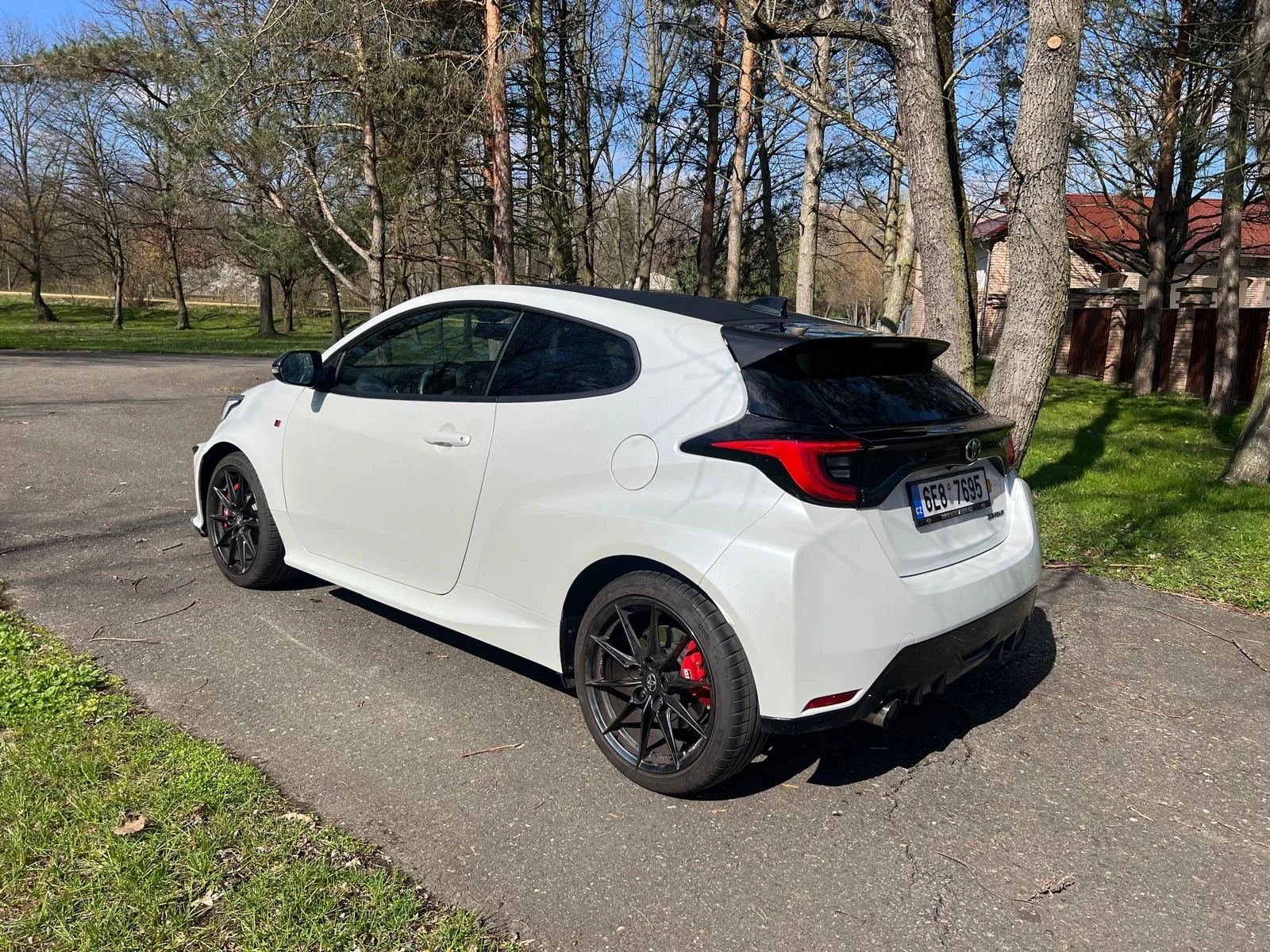 Toyota Yaris 1.6 GR 192KW 4WD FULL-TIME | Mobile.bg � ����������� 5