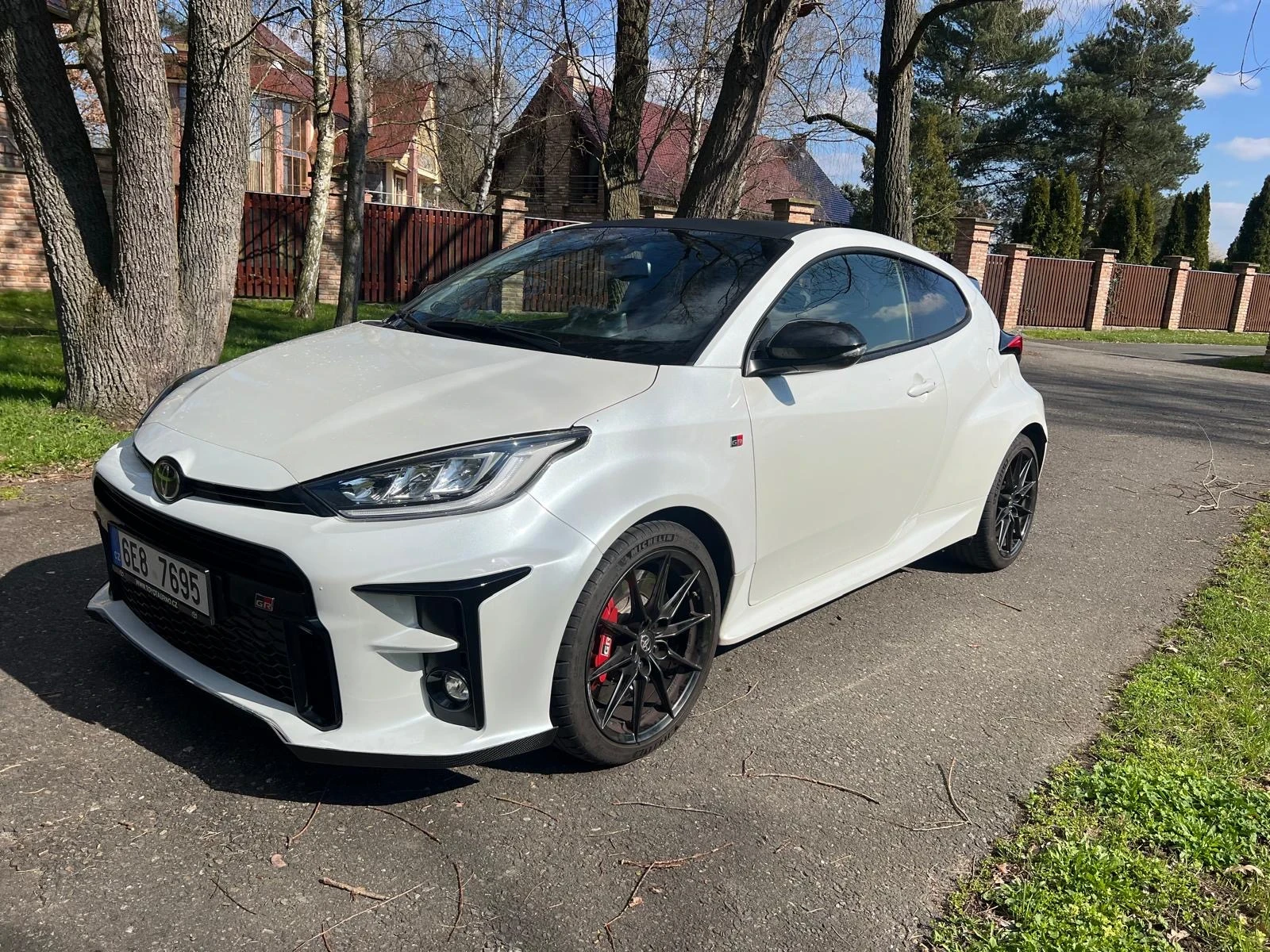 Toyota Yaris 1.6 GR 192KW 4WD FULL-TIME | Mobile.bg � ����������� 6