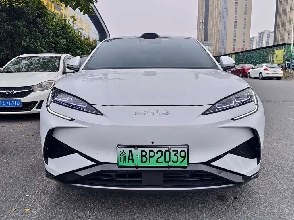 BYD Sealion 7 610 Smart Drive Edition autogeorge.com, снимка 3 - Автомобили и джипове - 56682711