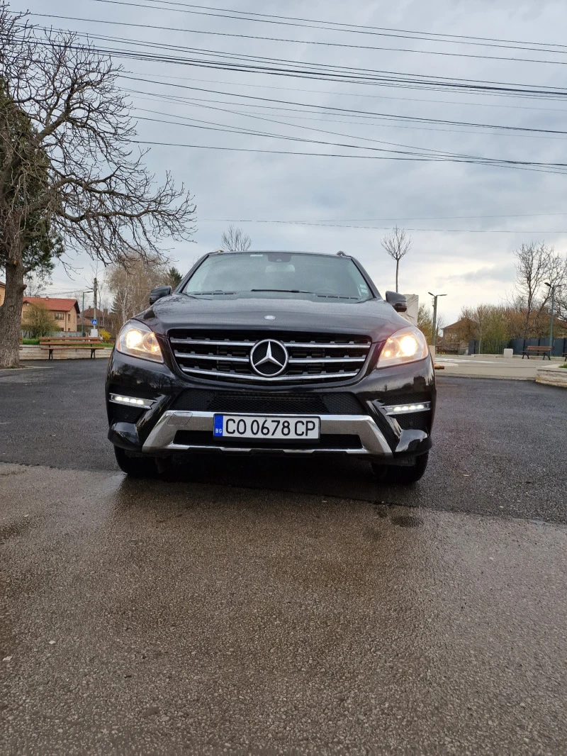 Mercedes-Benz ML 350 bluetec/ PANORAMA, снимка 1 - Автомобили и джипове - 47415528