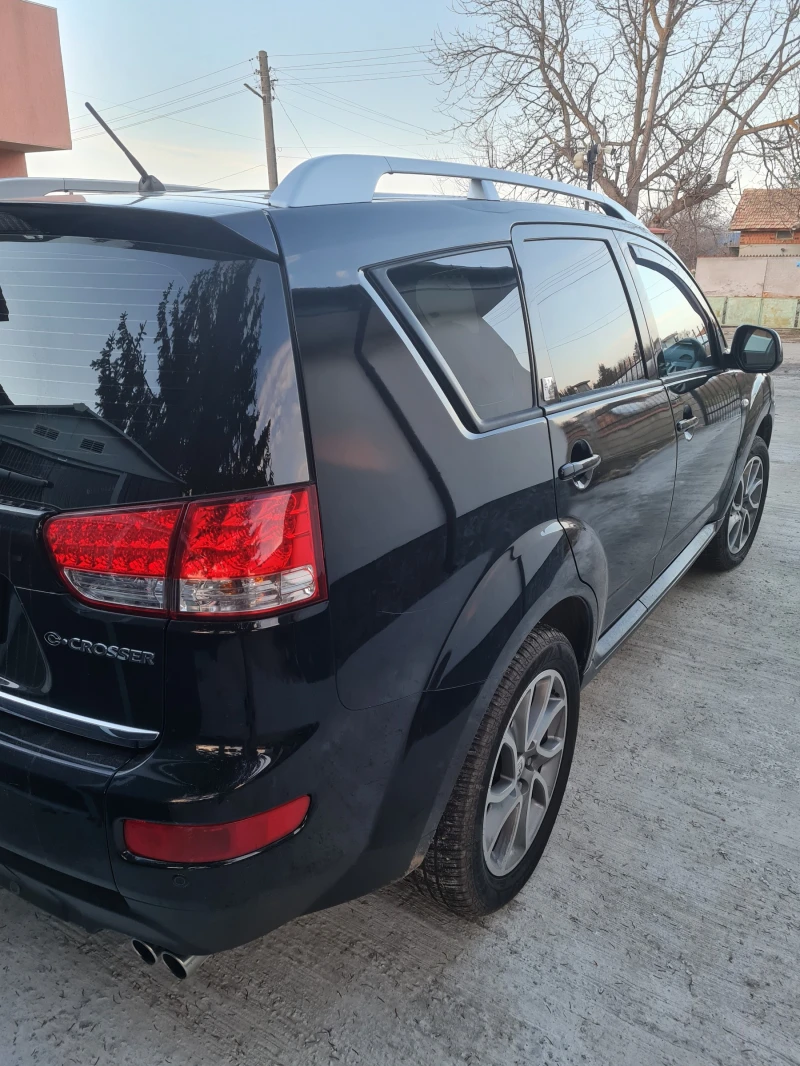 Citroen C-Crosser 2.2, снимка 4 - Автомобили и джипове - 48818201