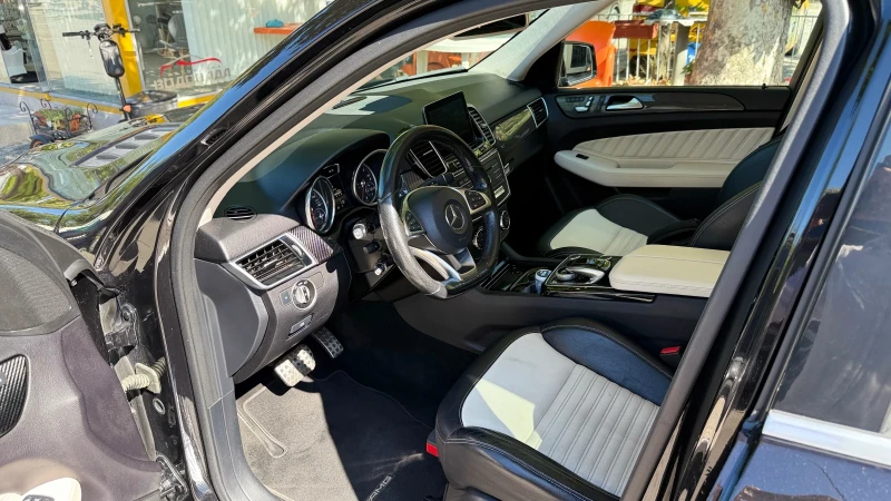 Mercedes-Benz GLE 350 AMG, снимка 10 - Автомобили и джипове - 52287965