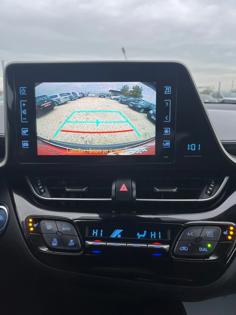 Toyota C-HR  1.8* HYBRID* Keyless go* Distronic* Evro 6, снимка 11 - Автомобили и джипове - 52308098