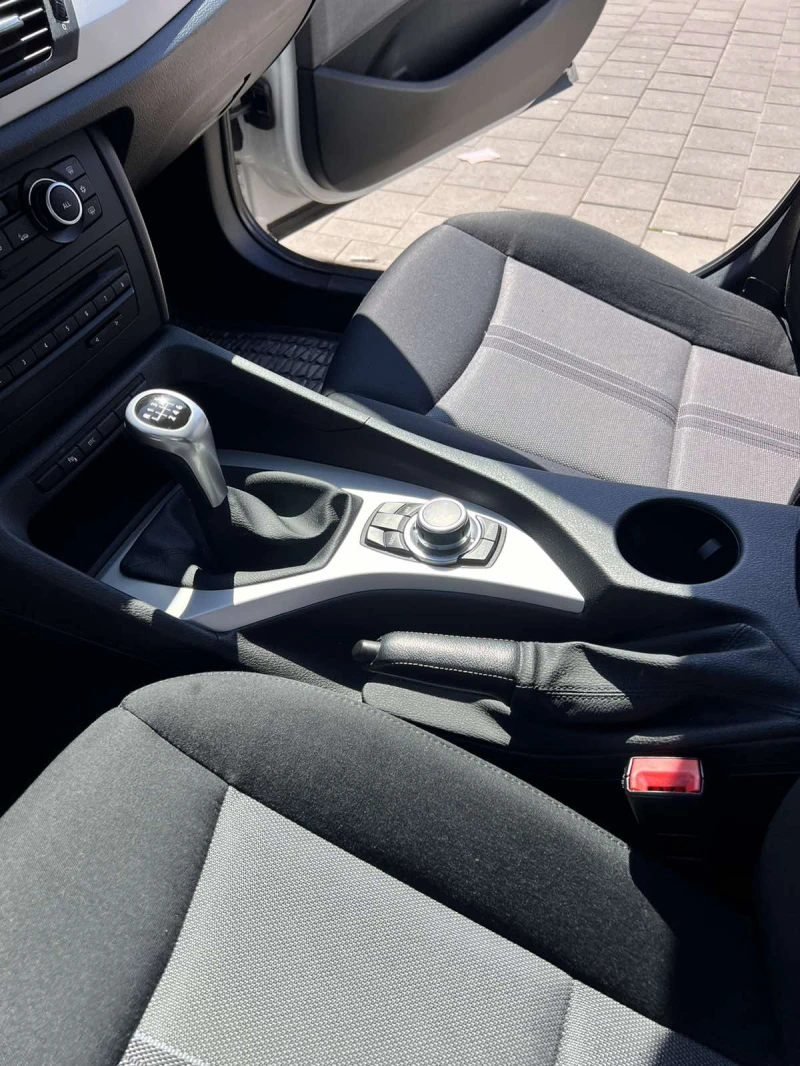 BMW X1 X REIHE Sdrive, снимка 8 - Автомобили и джипове - 53311126