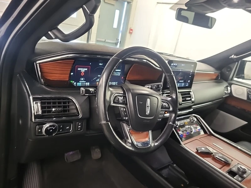 Lincoln Navigator * RESERVE * CARFAX * ЦЕНА ДО БГ, снимка 9 - Автомобили и джипове - 52878781